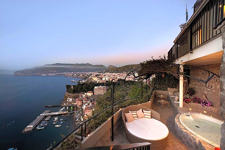 Hotel Bristol