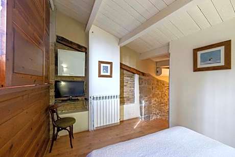 Duplex Room with Fireplace