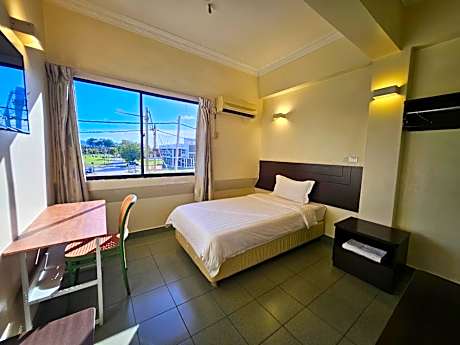 Triple Room with Bathroom