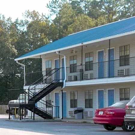 Royal Inn Cochran