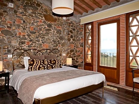 Suite with Valley View