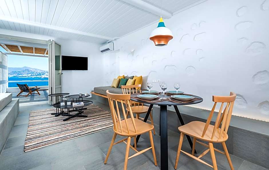 DreamBox Mykonos Suites