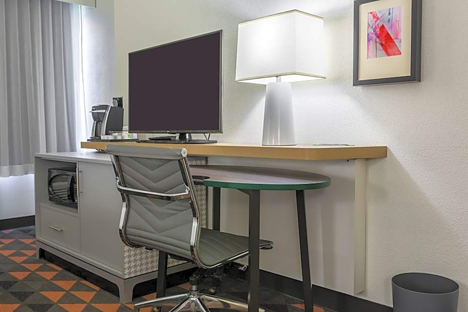 Holiday Inn Newport News - Hampton By IHG