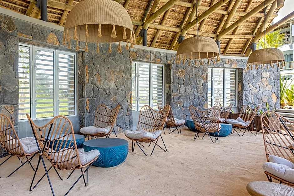 Sunrise Attitude (Adults Only)