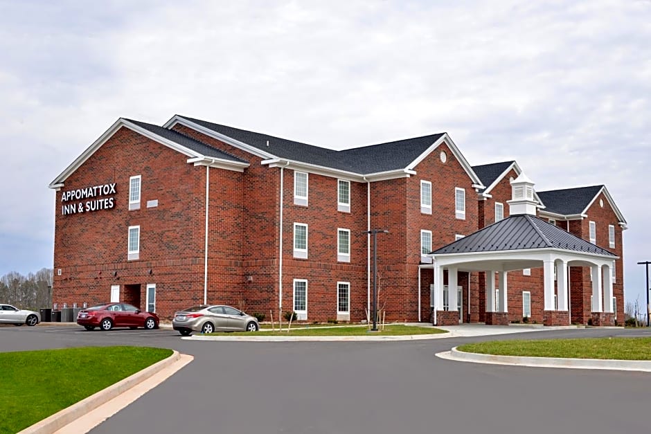 Appomattox Inn and Suites