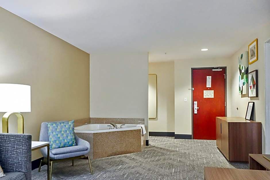 Holiday Inn Quincy By IHG