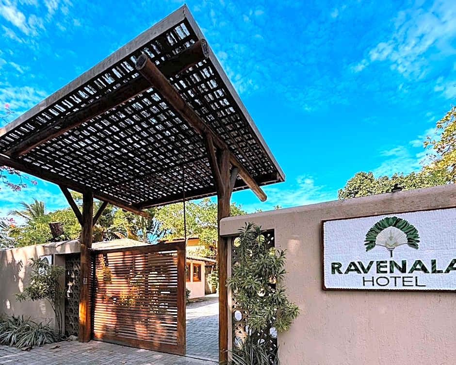 Ravenala Hotel