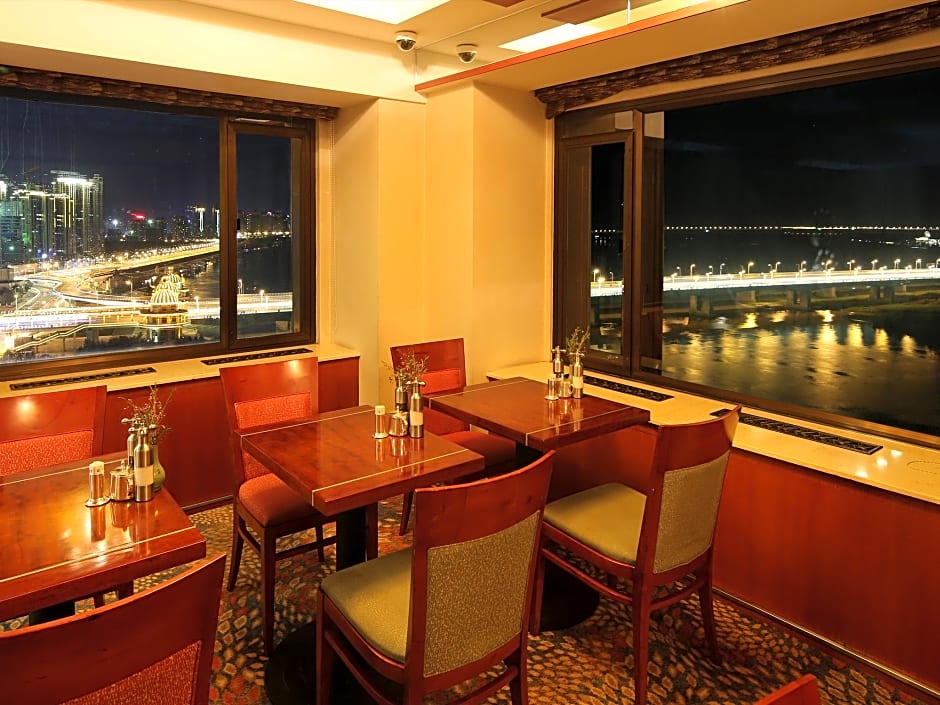 Shangri-La Hotel Harbin