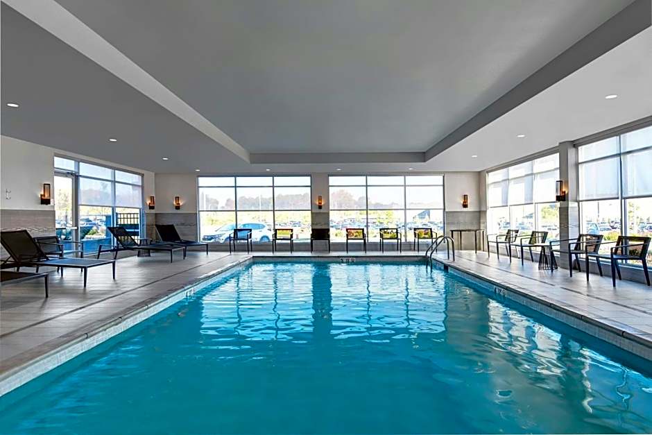Courtyard by Marriott Hamilton