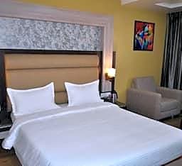 Hotel Continental Blue