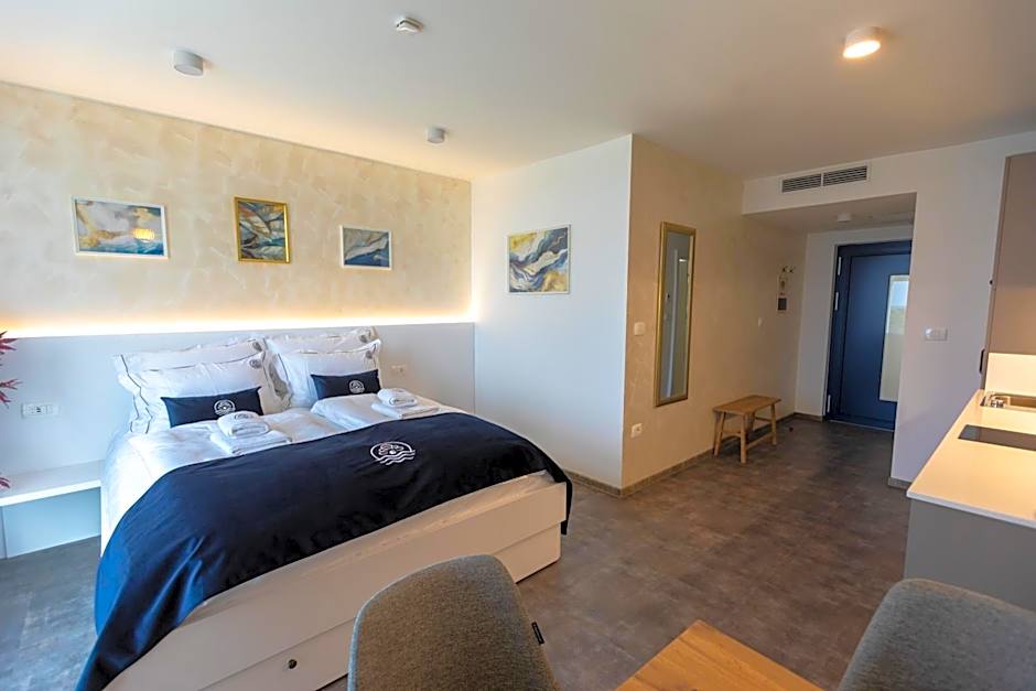 Blue Pearl Elite Apartments