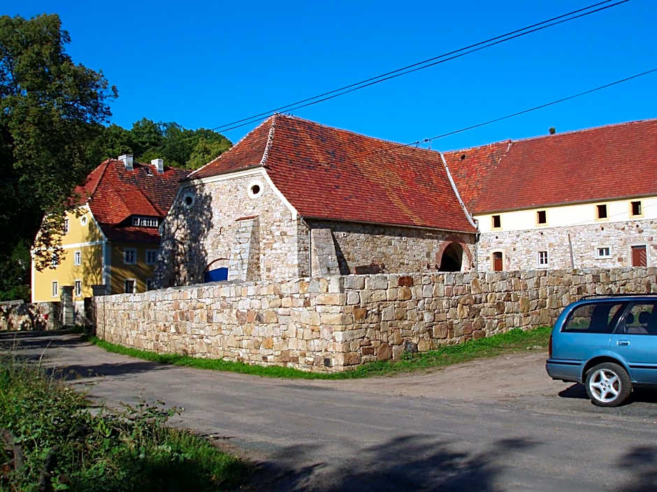 Pension Lenno we Wleniu