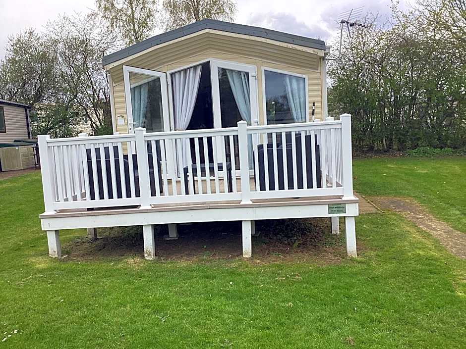 Luxury caravan at Seton Sands