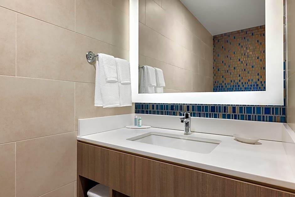 Courtyard by Marriott New York Manhattan/Chelsea