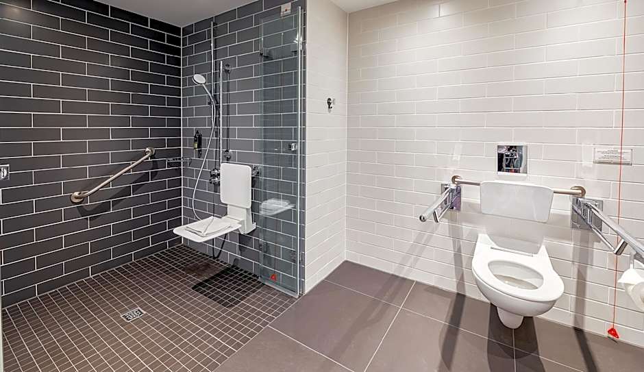 Premier Inn Mannheim City Centre