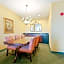 OYO Hotel St Louis Downtown City Center MO