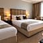 Menlo Park Hotel