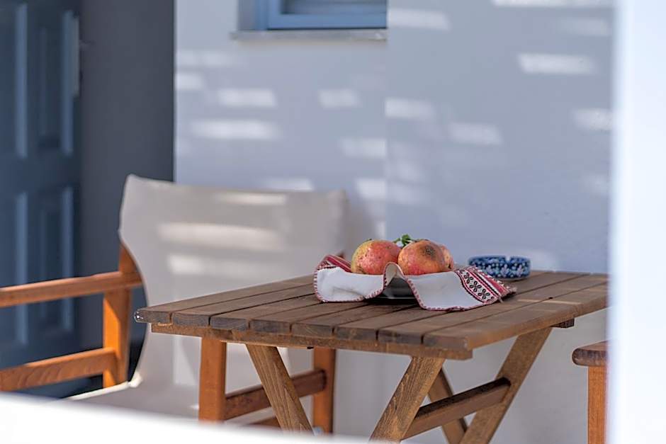 TA PLAGIA accommodation