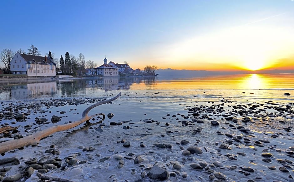 Schloss Hotel Wasserburg