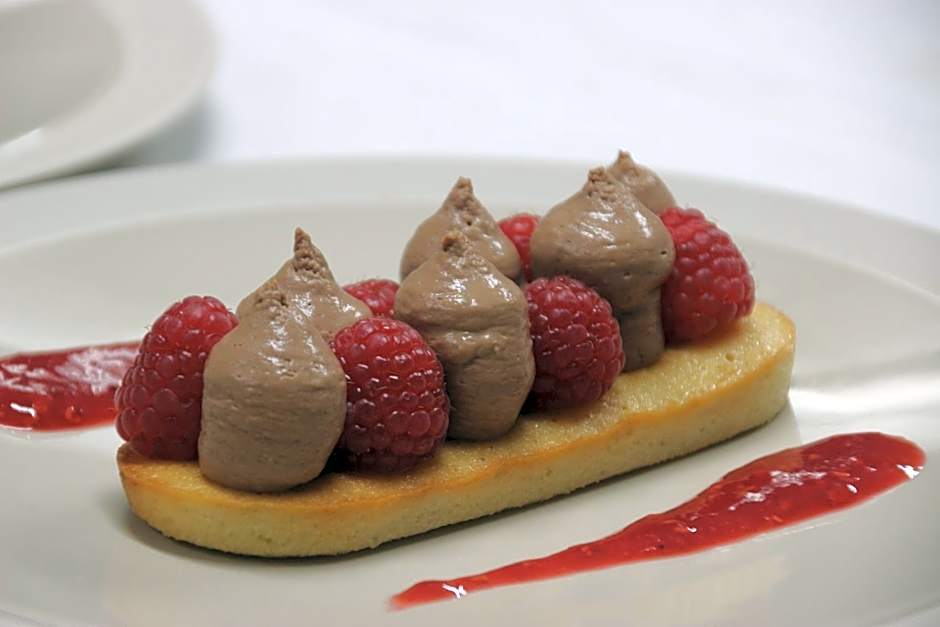 Le Hameau Fleur de Pierres , Chambre , Gite et Table d'Hôtes