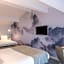 Le Grand Balcon Hotel