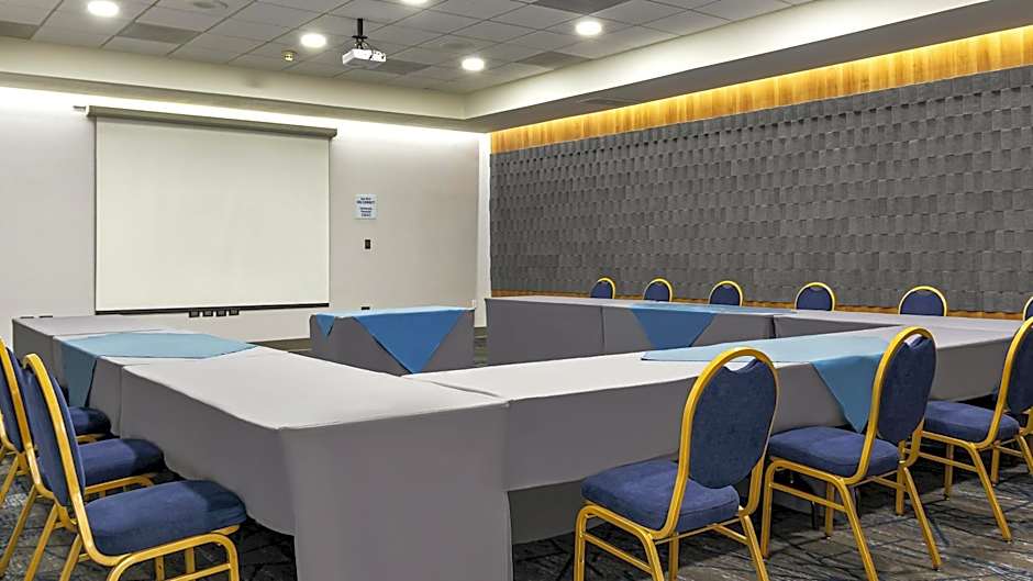 Holiday Inn Express Chihuahua By IHG