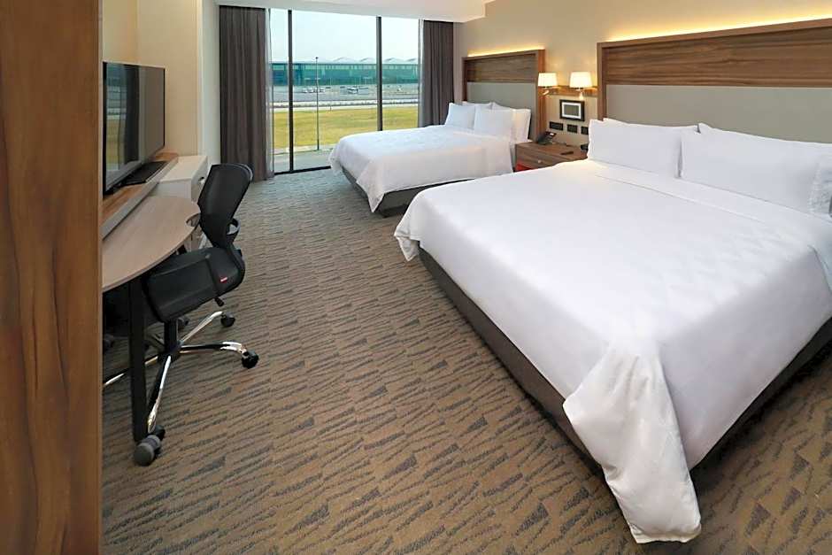 Holiday Inn & Suites - Mexico Felipe Angeles Airport By IHG