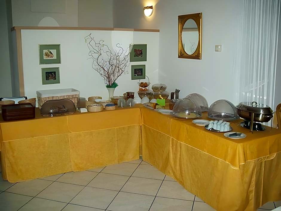 Bestprice Hotel Aachen City