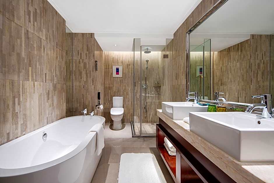 Grand Metro Park Universal Dinosaur Town Hotel