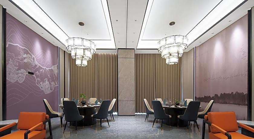 Grand Mercure Wuhan International Expo Center