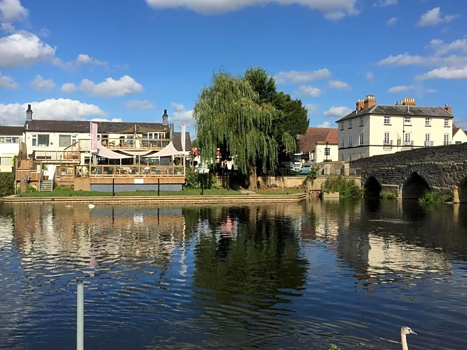 Old Beams Bed & Breakfast