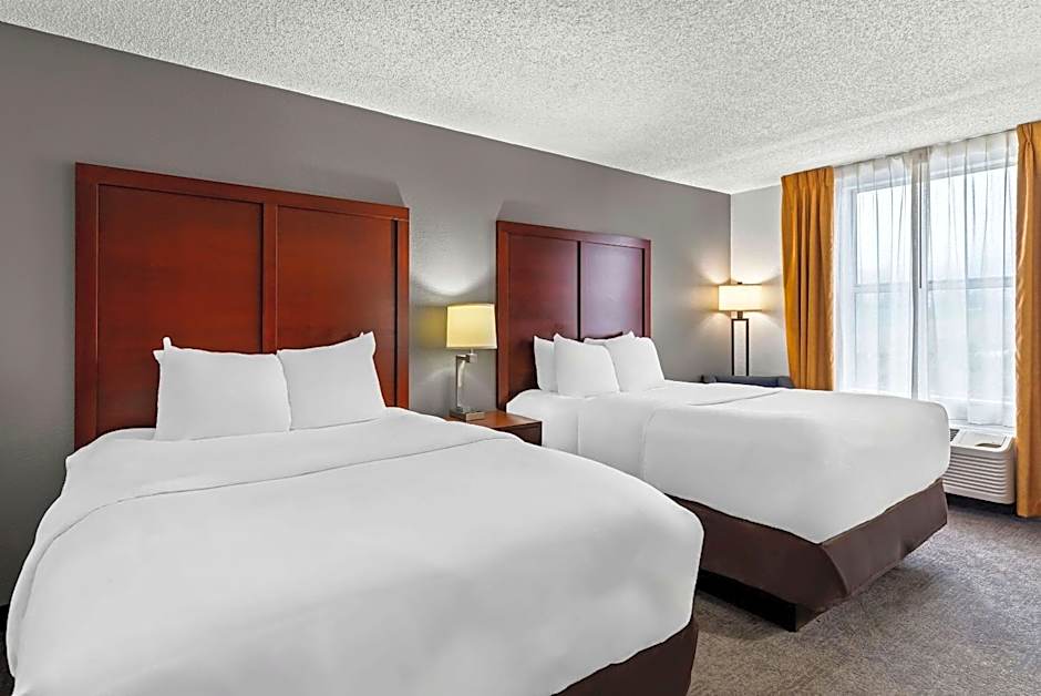Comfort Inn & Suites