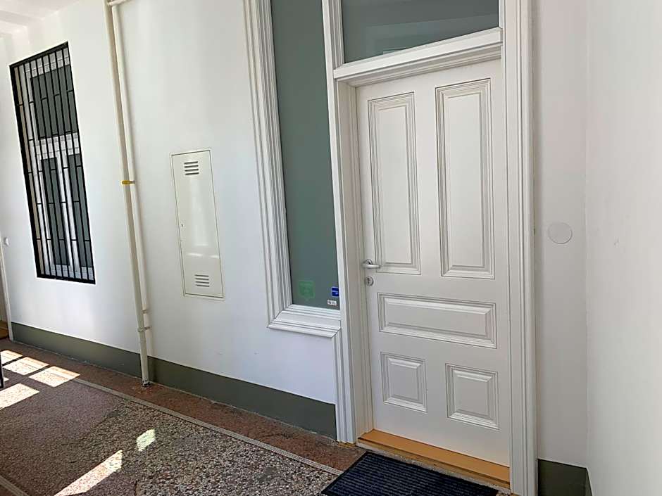 Pink Grapefruit City Condo