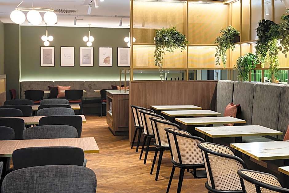 Crowne Plaza Vienna By IHG