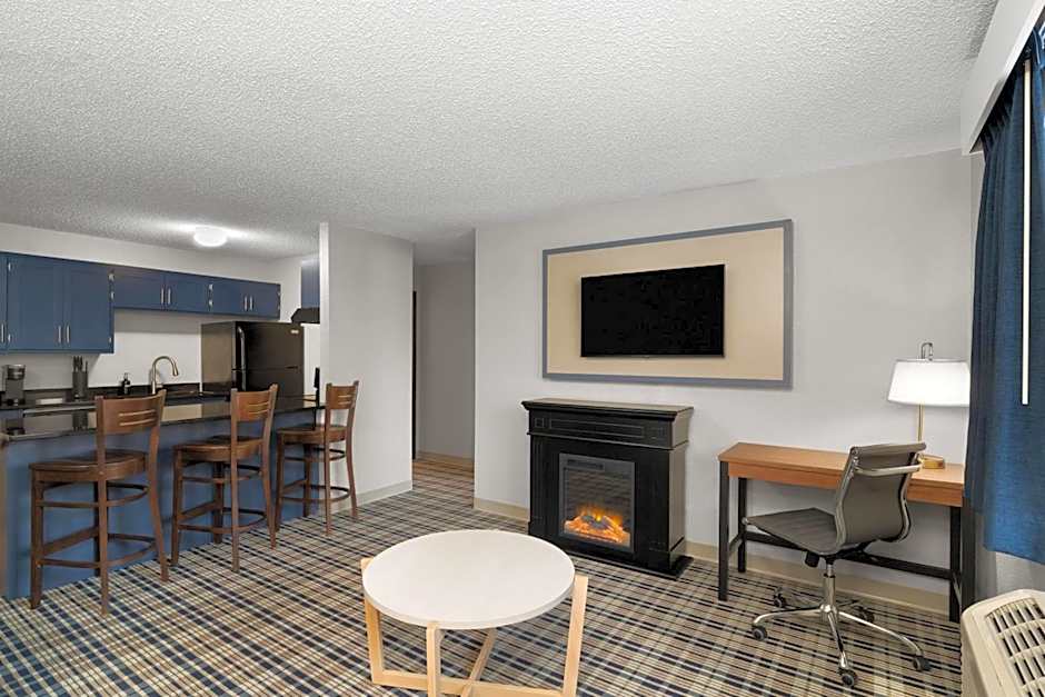 AmericInn by Wyndham Tofte Near Lake Superior