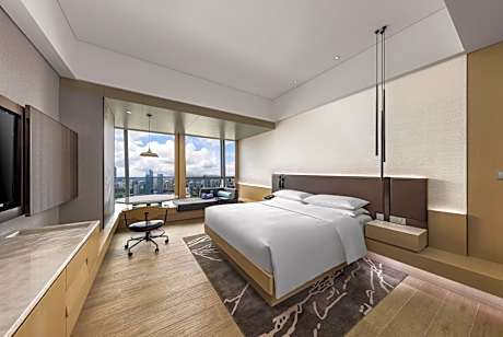 Executive King Room with Lounge Access