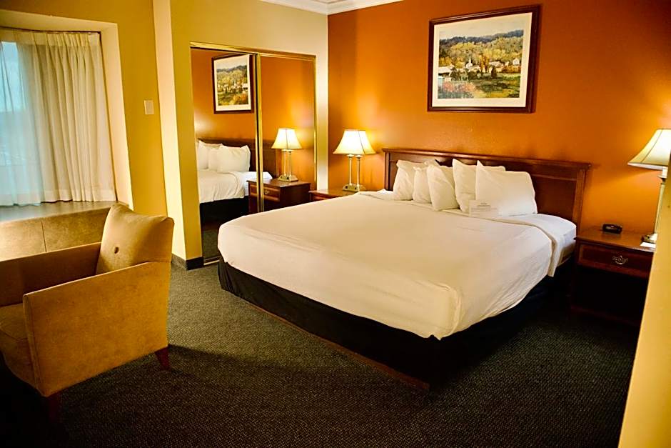 Hotel Mead Resorts & Conventions Center