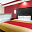 Econo Lodge Inn & Suites