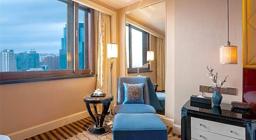 YUN-ZEN Jinling World Trade Plaza Hotel