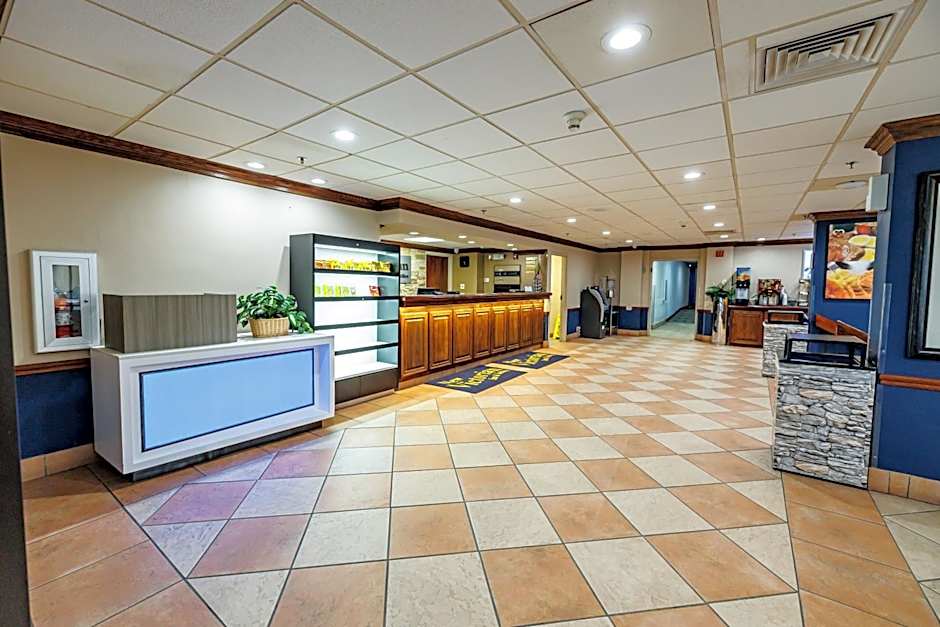 New Victorian Inn & Suites Omaha