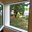 HOTEL THANIA