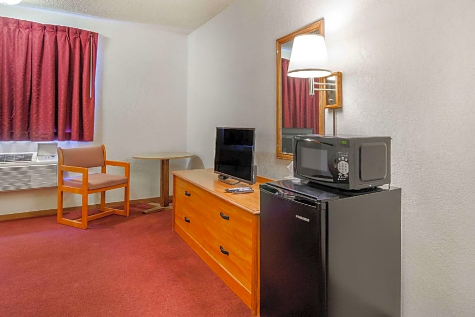 Motel 6 Brighton CO Denver Northeast