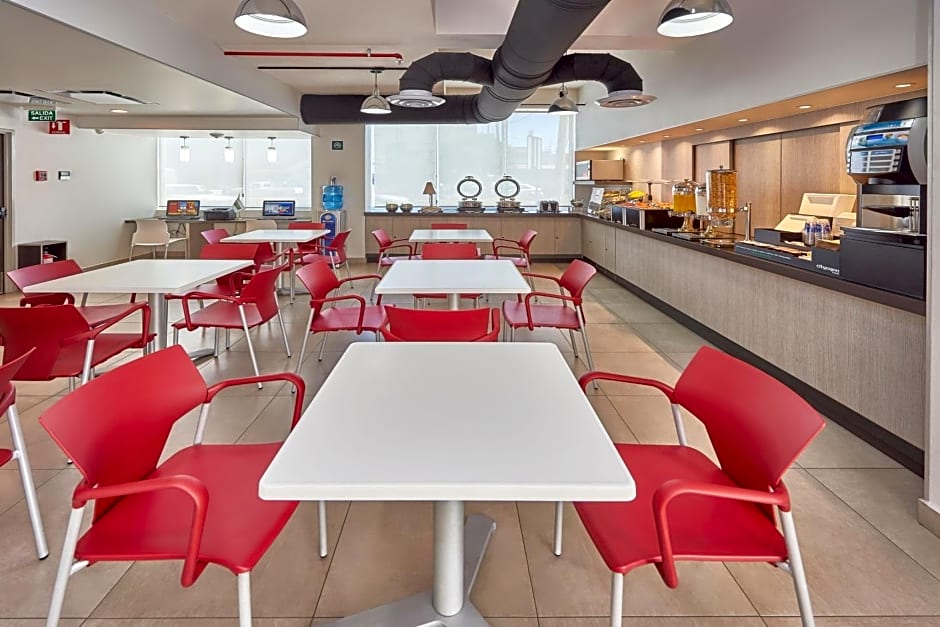 City Express Junior by Marriott Mexicali