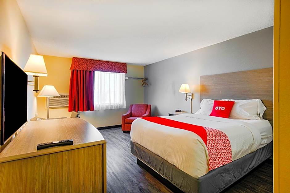 OYO Hotel Castle Rock CO Downtown