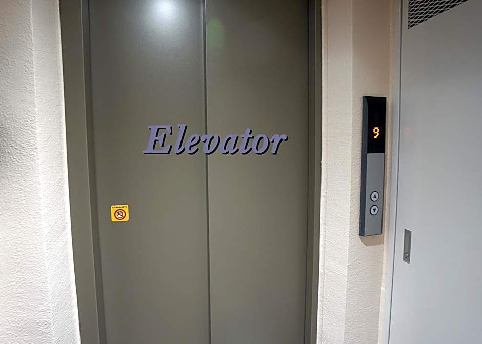 Asakusa Eight -Tokyo Condominium Hotel-