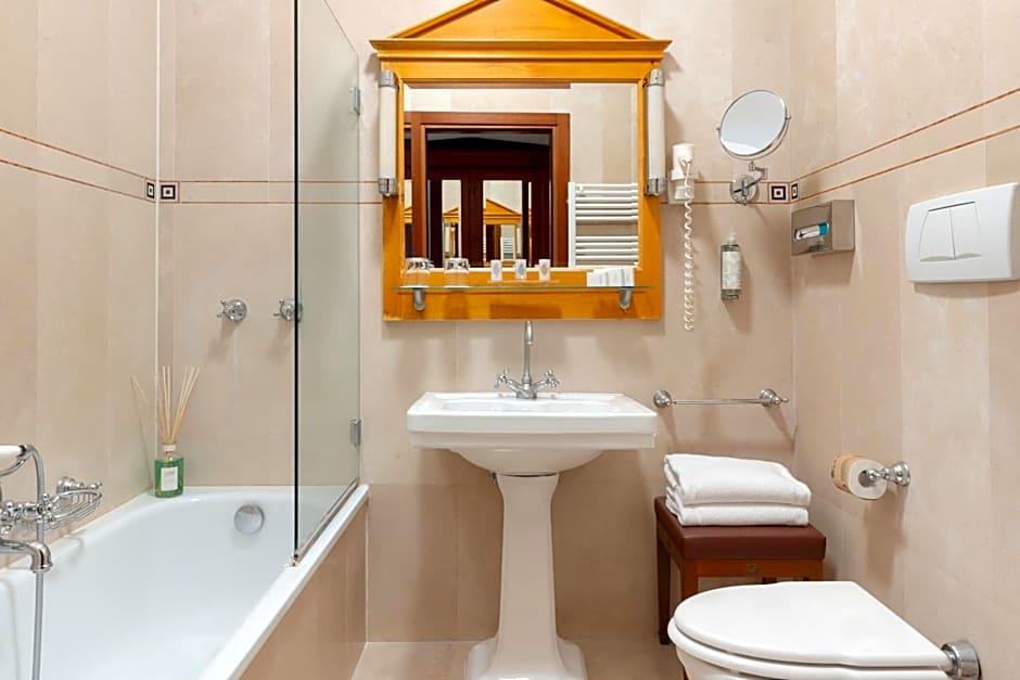 All'Angelo Art Hotel