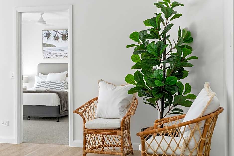 Noosa Tropicana