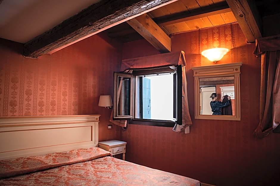 Lanterna Di Marco Polo