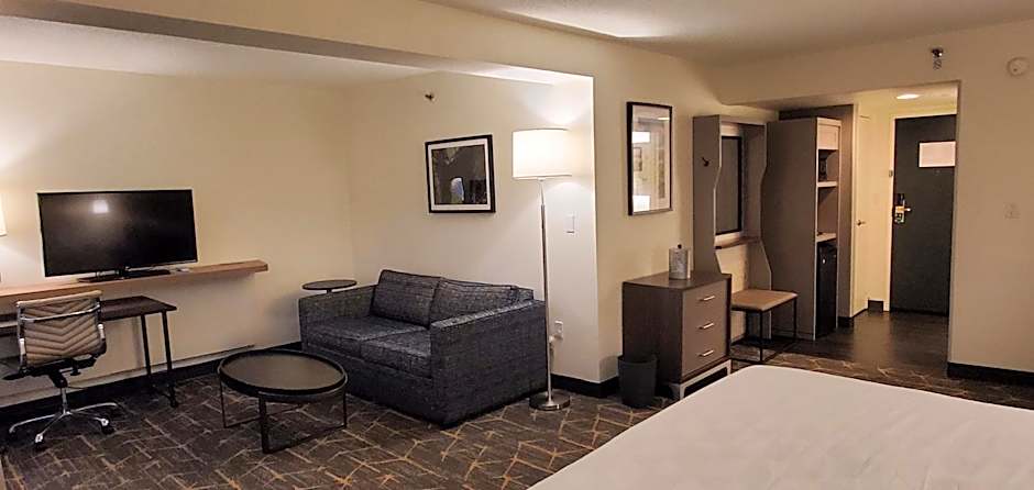 Holiday Inn Staunton Conference Center by IHG