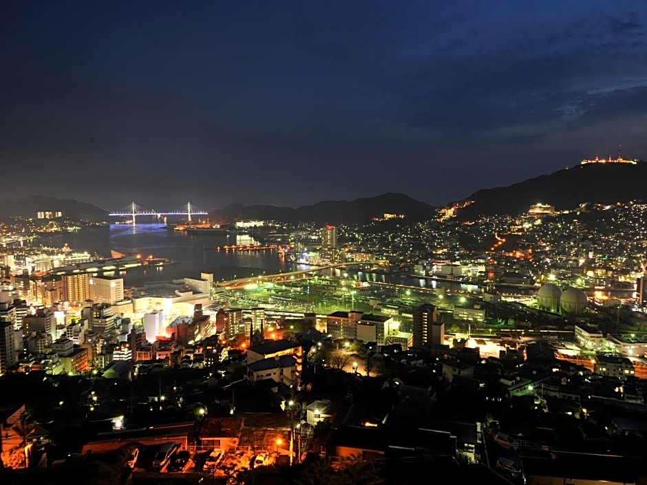 Nagasaki Nisshokan Hotel